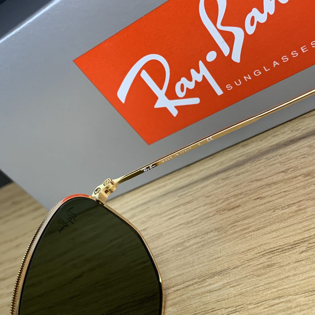 Ste majiteľom slnečných okuliarov Ray-Ban? Presvedčte sa, či sú originálne!