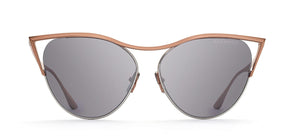 DITA REVOIR 02